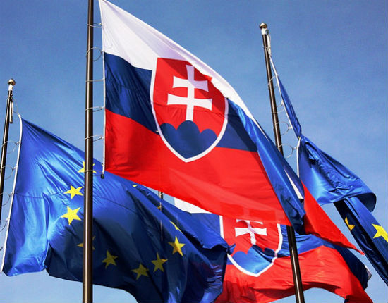 Słowacja rezygnuje z reform, które otworzyły jej drogę do euro