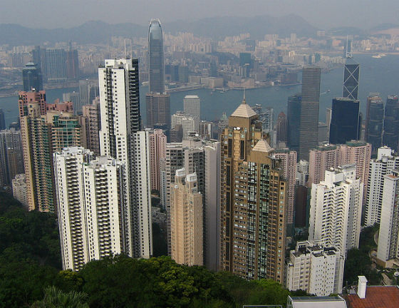 Hongkong odczuwa kłopoty wielkiego sąsiada