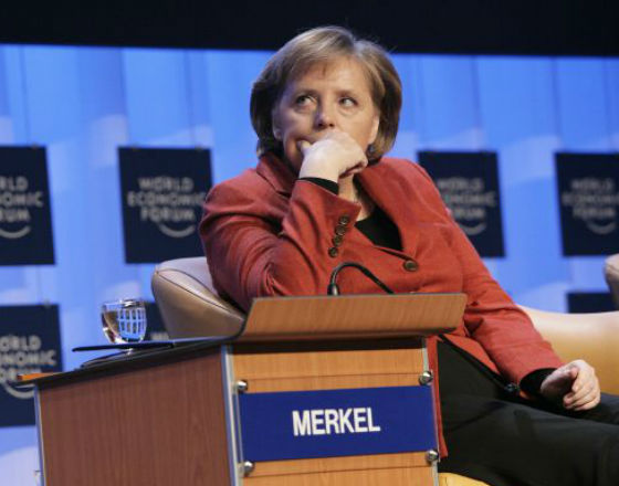 Merkel powinna zdyscyplinować Draghiego
