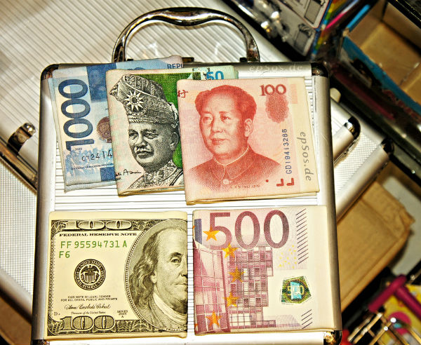 Liderów do reform systemu walutowego trzeba szukać w krajach, jak Chiny i Indie