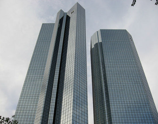 Niereformowalny Deutsche Bank