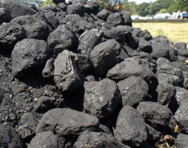 Rząd skazuje Ukrainę na węgiel od okupantów