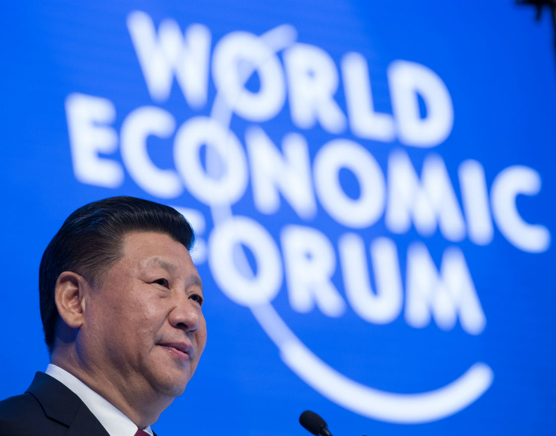 Davos: Chiny bronią globalizacji, doradcy bronią Trumpa