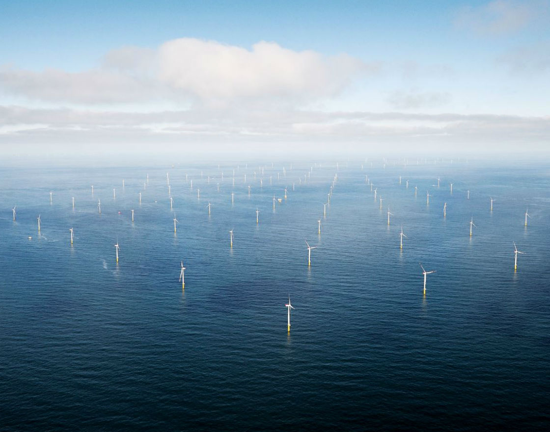 Francja zamierza renegocjować budowę farm wiatrowych