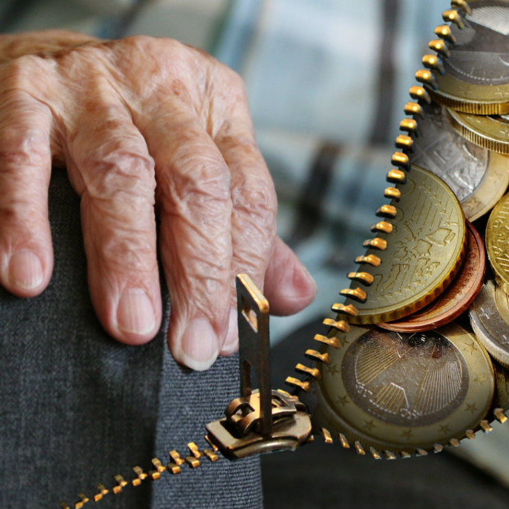 The end of the Bismarckian model of pensions