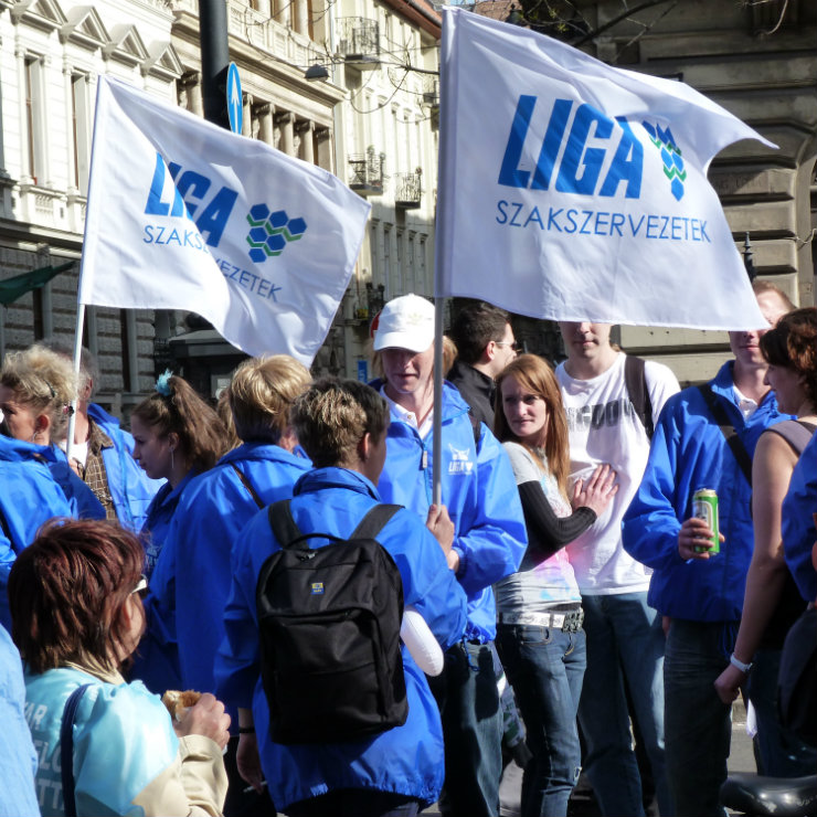 The Hungarian government problems with trade unions