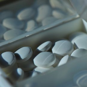 Pharmaceutical sector in the CSE: mild but steady increase