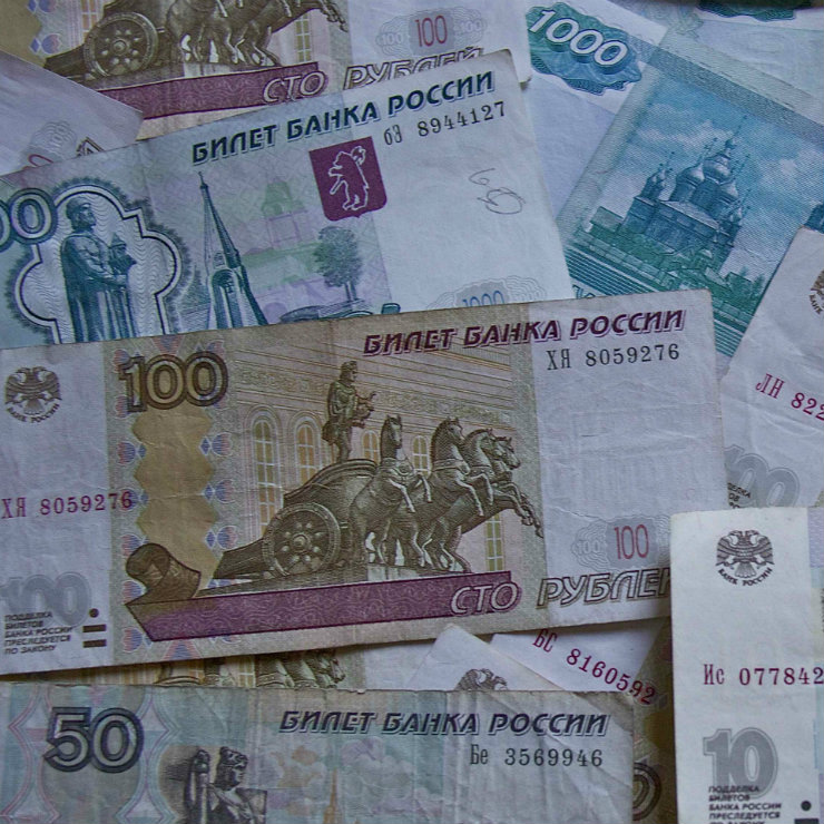 Russian ruble value decoupled from oil price