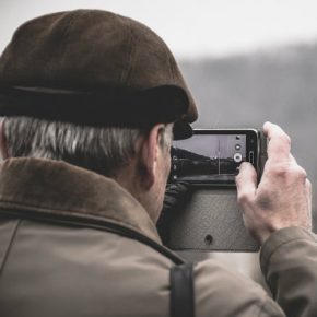 Baby Boomers are reluctant about online banking