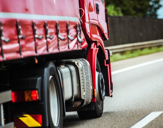 Autonomiczne ciężarówki wyjeżdżają na drogi