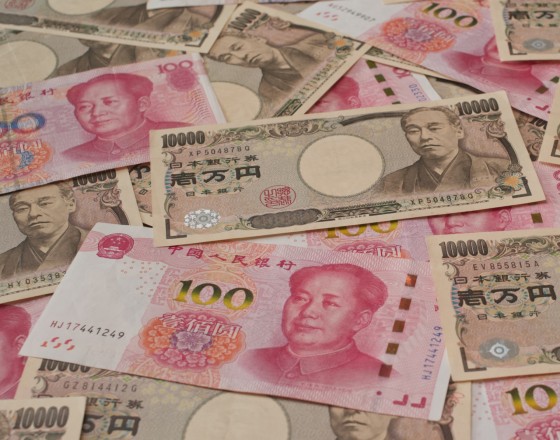 Pomalutku, po cichutku Chiny obalają istniejący ład finansowy