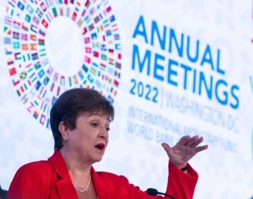 MFW: Zima 2022 r. będzie wymagająca, zima 2023 r. jeszcze gorsza